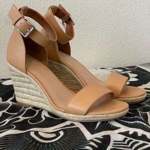 Open toe leather (faux) espadrilles